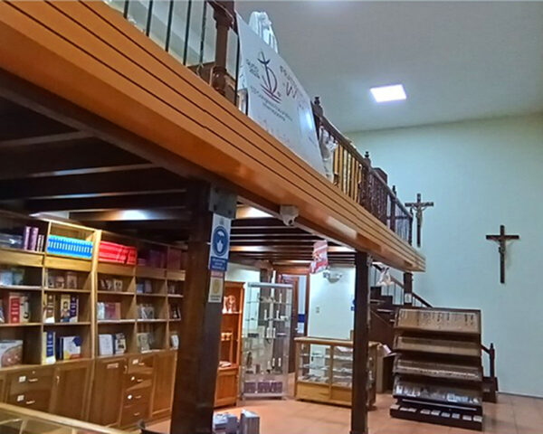Librería Arquidiocesana - Image 3
